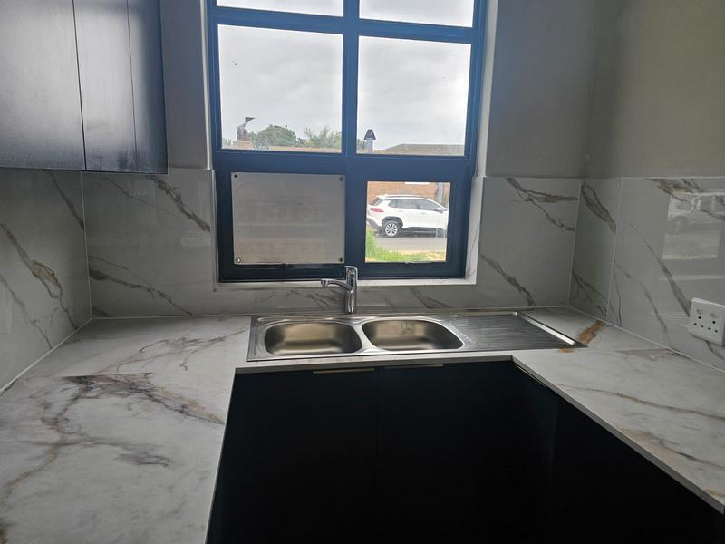 To Let 3 Bedroom Property for Rent in Uitzicht Western Cape